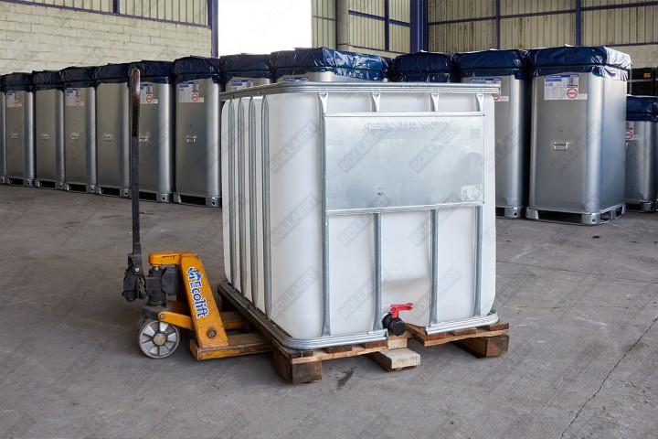 IBC container op pallet – professioneel gecleand
